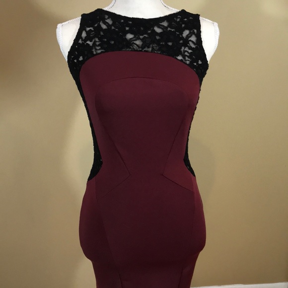 TFNC Dresses & Skirts - Tnfc London Burgundy Dress With Lace